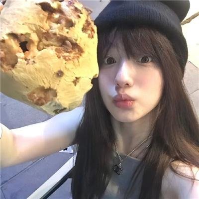 牌坊下的女人